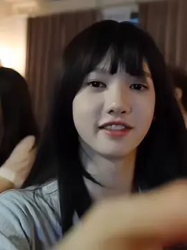 yiran manis bgt😼🫰🏻 #zhangyiran #tffamily_4th_generation #tffamily #fyppppppppppppppppppppppp #fyppppppppppppppppppppppp 