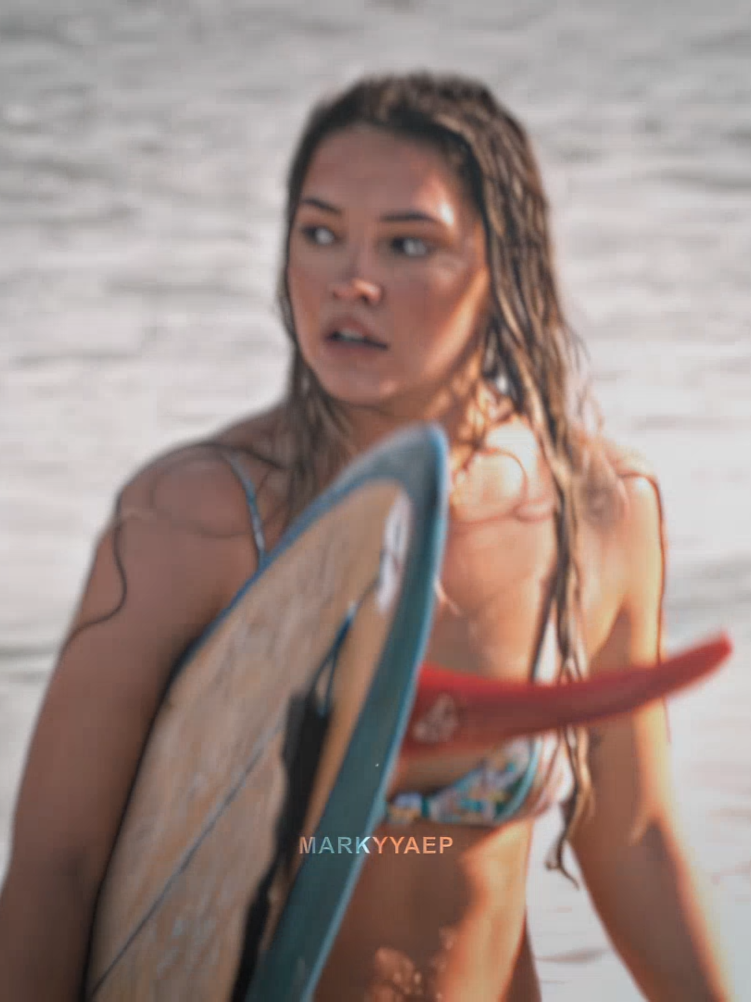 Sarah Cameron is so cool 🔥|#sarahcameron #madelyncline #outerbanks #obx #sarahcameronedit #outerbanksedit #madelynclineedit #fyp #viral #edit #aftereffects | sarah vs toper and rafe | where to watch outerbanks season 4