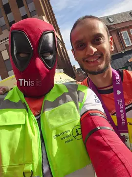 Love Luton run fest today was epic, there was a scary moment after a runner collapsed and needed resuscitation. Luckily this man Dr Saleh Ahmed saved his life. Please show this man your appreciation, I'm certain if it wasn't for Saleh and the paramedics that arrived shortly after we would have lost someone today. God bless you and your family Dr, your speedy response kept a man with his family, we the people of Luton thank you #lutonrunfest #notallheroeswearcapes #onecommunity #onetown #onelove #Luton 