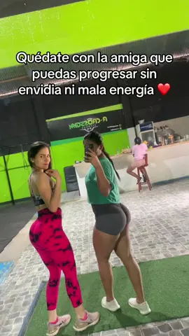 #fyp #gymmotivation #peruana #latina #foryou #partner 