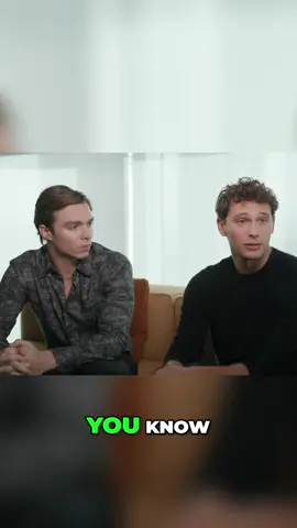 #nicholaschavez #cooperkochedit #celebrityinterviews #celebritynews