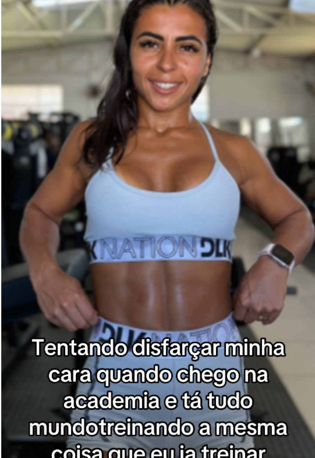 Tem que disfarçar né 🤣🤣🤣 #gym #academia #musculação #foyou #explore #Viral #morena 