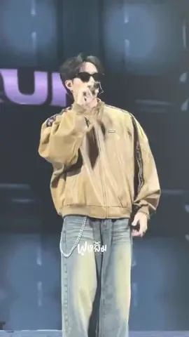 พี่ซี เต้น หนึ่งในมาช้า ฮื่อออ น่ารักมากก🥹#TpopConcertFest3xซีนุนิว #ZeePruk #ZeeNuNew 