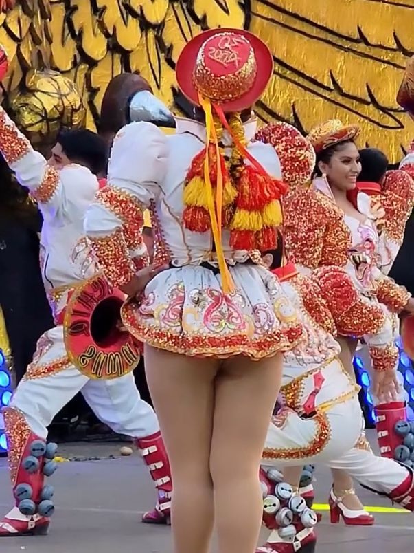 Caporales #caporales #caporal #caporalita #saya #peru🇵🇪 #peru #limaperu #limaperu🇵🇪 #folklore #baile #puno #puno_peru #punotiktok #danza #andina #tradicion #linda #sensual #peruana🇵🇪 #bella 