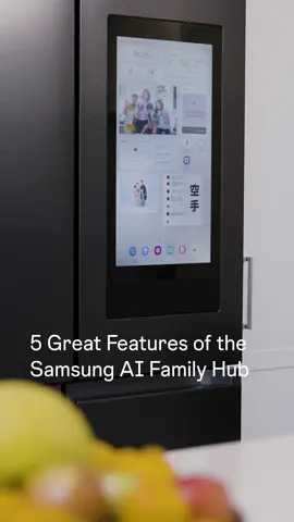 @adamliaw1 just got the new #Samsung AI Family Hub and here are his top 5 favourite features! 💙 #Fridge #Features #AIFamilyHub