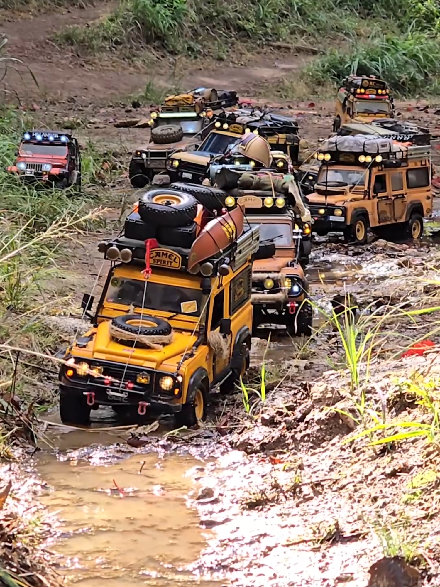 Camel Trophy Defender, Discovery Off-Road Forest Adventure #rc #rccar #toys #truck #4x4