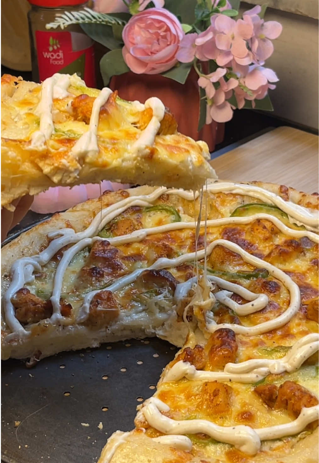 Ranch pizza 🍕 Full written recipe on instagram #viral_video#FoodLover#Recipe#pizza#foodtiktok 