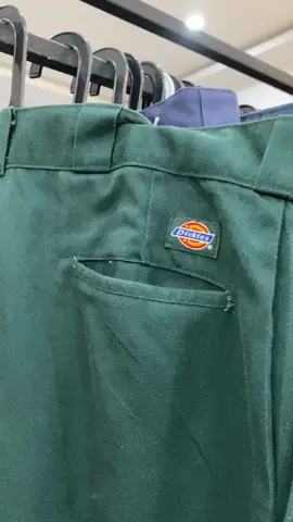 Alamak dickies nya lagi ngumpul #thrifting #lelong #thrift #dickies 