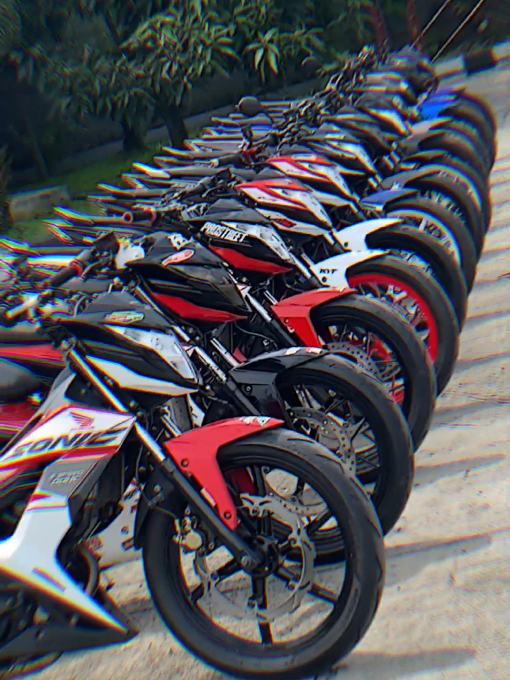 seruuuu juga soundnya🗿🗿 #fyp #trend #asikinaja #sonic150r #hondasonic150 #kalllll🗿 