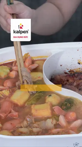 🇩🇪 LẨU NƯỚNG UYÊN ƯƠNG KALPEN PP66 DUNG TÍCH 6.5L 🇩🇪 Mùa lẩu đã đến rồi! Hãy sắm ngay nồi lẩu nướng 2 ngăn Kalpen để cả gia đình và bạn bè quây quần bên nhau, vừa ngon, vừa rẻ lại đảm bảo vệ sinh. #giadungthongminh #giadungtienloi #giadung #launuong