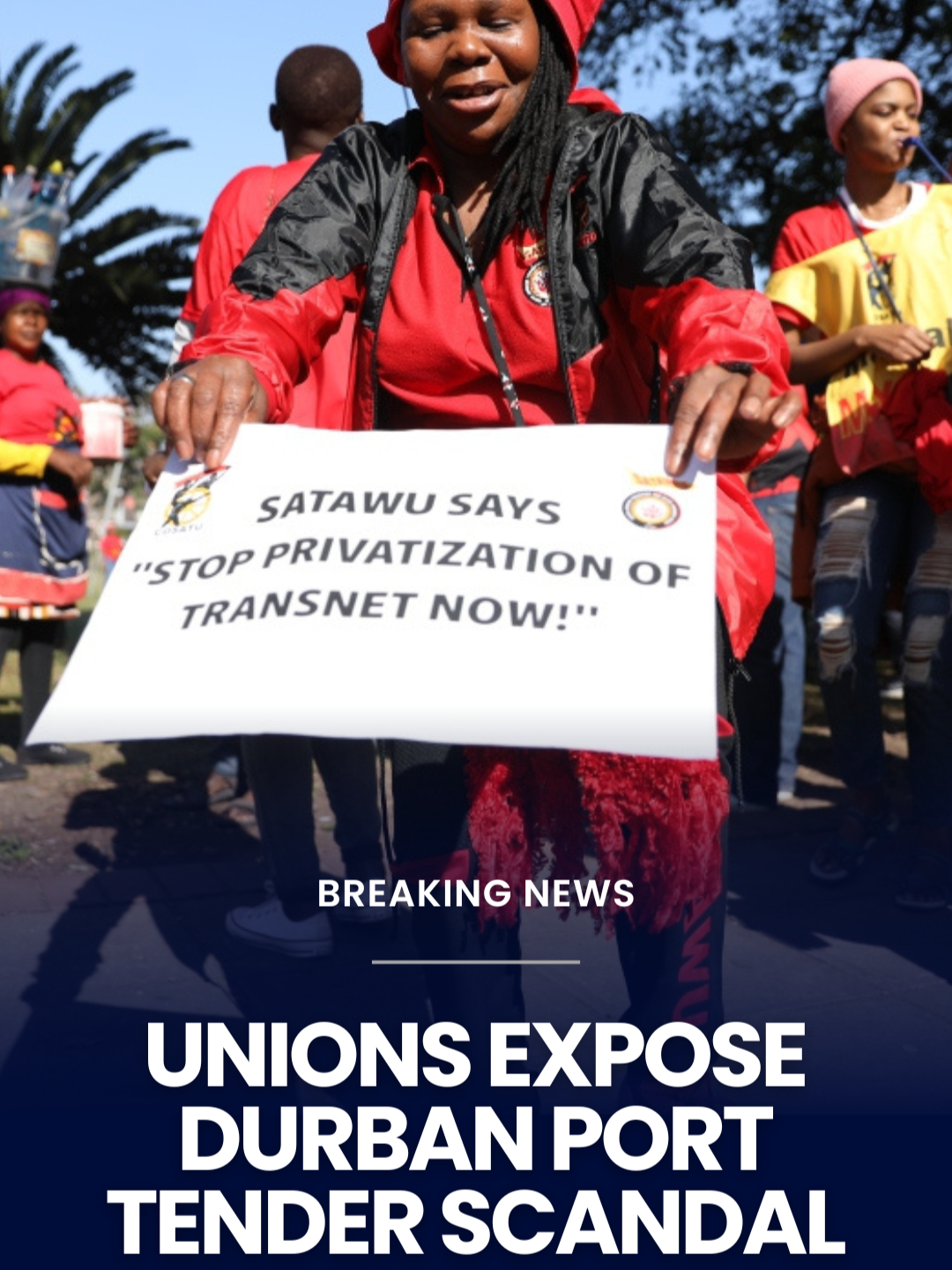 🚨 Unions Hail Court Ruling Over Durban Port Tender 🚨 In a major victory for Transnet unions, the Durban High Court has halted Transnet’s plan to award a R11 billion tender to the Philippines-based ICTSI, placing the 25-year concession to manage Durban Container Terminal Pier 2 on hold. The decision comes after AP Moller Terminals (APMT) filed an urgent interdict, alleging the bidding process was flawed and unfair. UNTU and SATAWU have welcomed the ruling, citing concerns over transparency and irregularities. The unions now call for a forensic investigation into all private sector deals concluded by Transnet. 🗣️ 