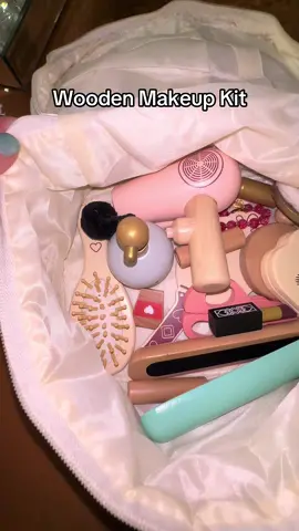 Mess free glam! 💄 The kids can’t get enough of their wooden makeup kit endless fun and zero cleanup! #woodenmakeup #kidsmakeup  #TikTokShopBlackFriday #TikTokShopCyberMonday #FallDealsForYou #TikTokShopHolidayHaul 