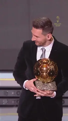⚽️✨ Throwback in 2019 when Lionel Messi won his sixth Ballon d'Or ! #ballondor