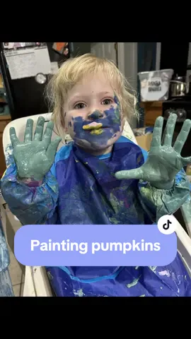 Painting pumpkins 🎨🖌️🧑🏼‍🎨🎃  #michiganmomtok #michiganmom #michigan #michiganmomma #magnolia #sisters #lemon #painting #paintingpumpkins #pumpkin #pumpkins #pumpkincarving #australianshepherdbordercollie 