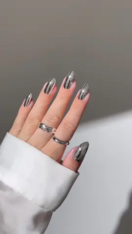 🔪🌪️ these @OPI xPRESS/ON nails are sharp enough to carve pumpkins and stir up screams!! •ad Wearing xPRESS/ON Metallic Mega Mix in Liquid Metal, long almond, available @Ulta Beauty ! ____ #OPIPartner #OPIMetallicMegaMix #mirrornails   #halloweennails #shinynails #nails #almondnails  #nailinspo #fallnails #chromenails #pressonnails 