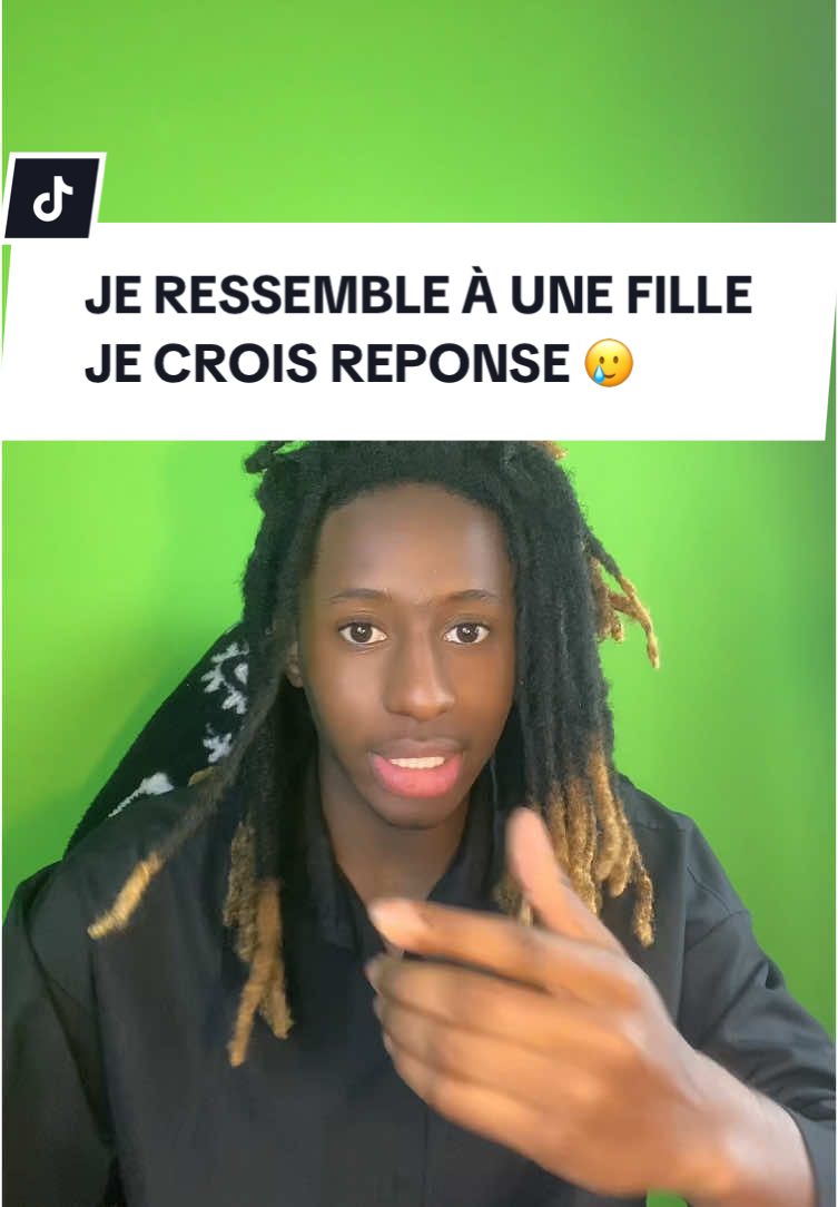 Réponse à @capucine3 Apparement je ressemble à une fille 💀 Je deviens loco clairement mon manque de virilité est si flagrant ? #humour #francetiktok🇫🇷 #drole 