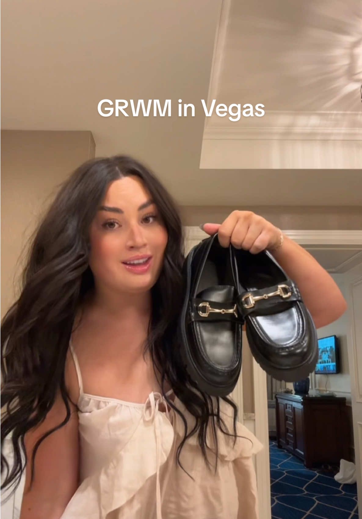 GRWM + Chat in Vegas 🥳#vegas #grwm #creatorsearchinsights #grwmtogoout 