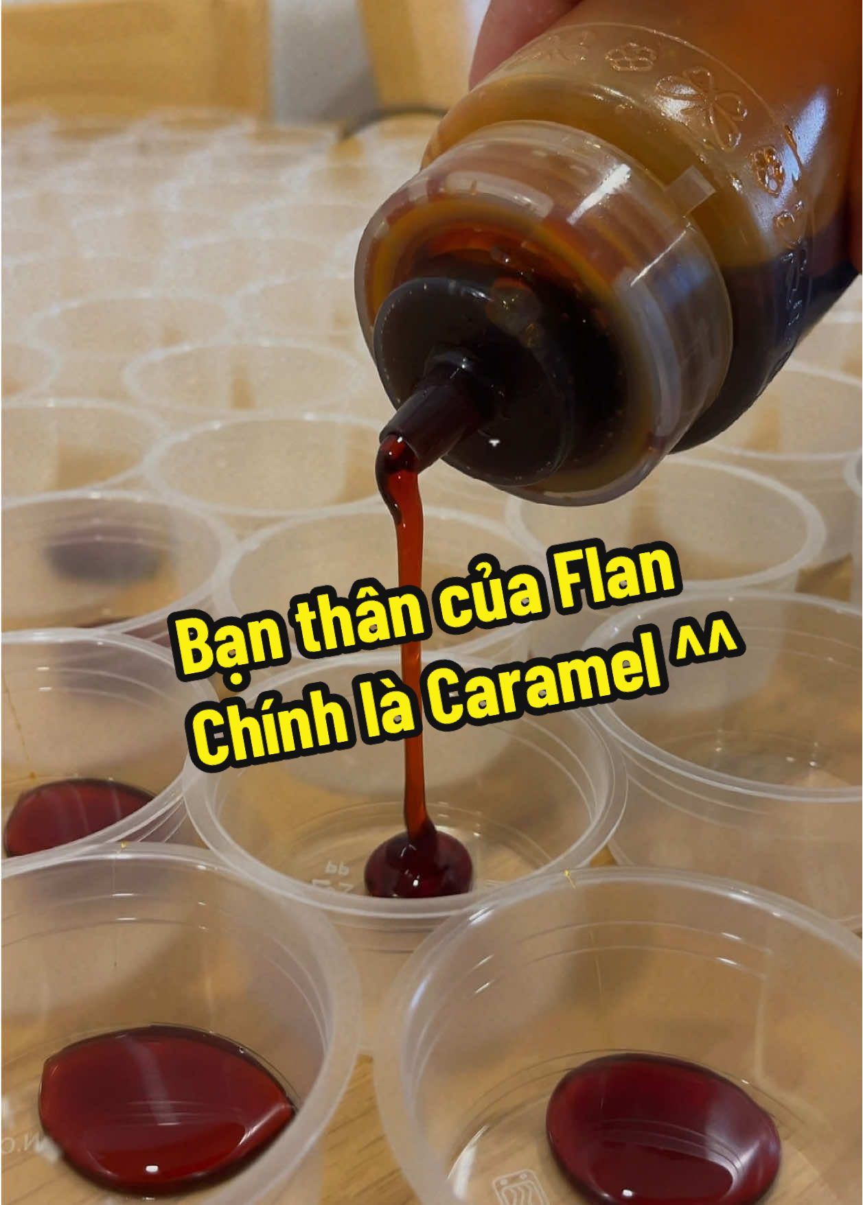 Công đoạn này thật là chill ^^ #khoinghiep #banhflanchidau #sibanhflan #banhflan #caramel 