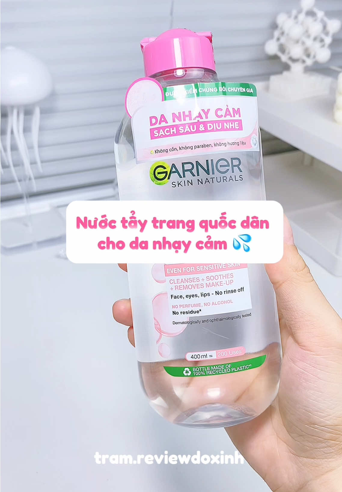 Nước tẩy trang quốc dân 😘 #unbox #unboxing #taytrang #taytrangquocdan #garnier #nuoctaytrang #foryoupage #fypシ 