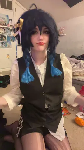 🫀—#VENTI || vampire venti without the fangs bc i took them out || #ventigenshinimpact #ventinumberonefan #casual #comfortcharacter #comfortcosplay #vampire #imissventi #ventisaveme #whoishaydenwithoutventi #WHEREISVENTI?? 