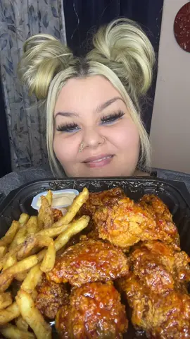 Whats up Everybody❤️ Sweet & Spicy Wings🔥 #foryoupage #EatWithCillaPie #Mukbang #GetTheFirstBite #Mukbang #Viral #ThatGoodGood 