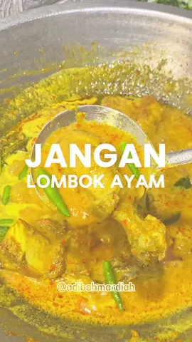 Resep jangan lombok ayam  Bahan : 700g ayam 6 siung bawang merah 7 siung bawang putih 5 buah cabe merah keriting 12 buah cabe rawit merah 1 ruas kunyit 1/2 bungkus merica bubuk 1/2 bungkus ketumbar bubuk 1 batang serai 2 ruas lengkuas 2 Lembar daun salam 3 lembar daun jeruk 10 buah cabe rawit ijo 700ml santan Garam, msg, gula 📝CARA MEMBUAT SIMAK DI VIDEO NYA YA #janganlombokayampedas #masakanindonesia #menuharian #menurumahan #menusederhana #menuseharihari #idemenu #idemenuharian #idemenumasakan #idemenuseharihari #masakanrumah #menuharian  #resepsimpel #resepsederhana #resepmudah #resepmasakan #fypシ゚viral #videoviral #videotiktok 