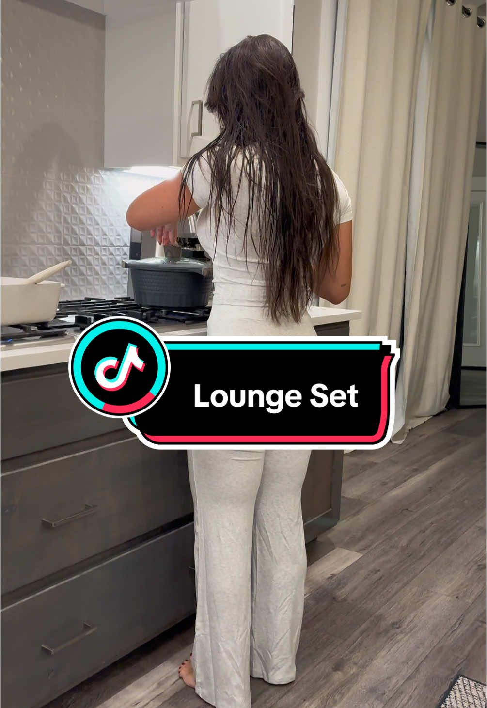 This lounge set is great for cooler temperature! Check it out. Its on a sale. #falldealsforyou #cuteoutfits #loungeset 