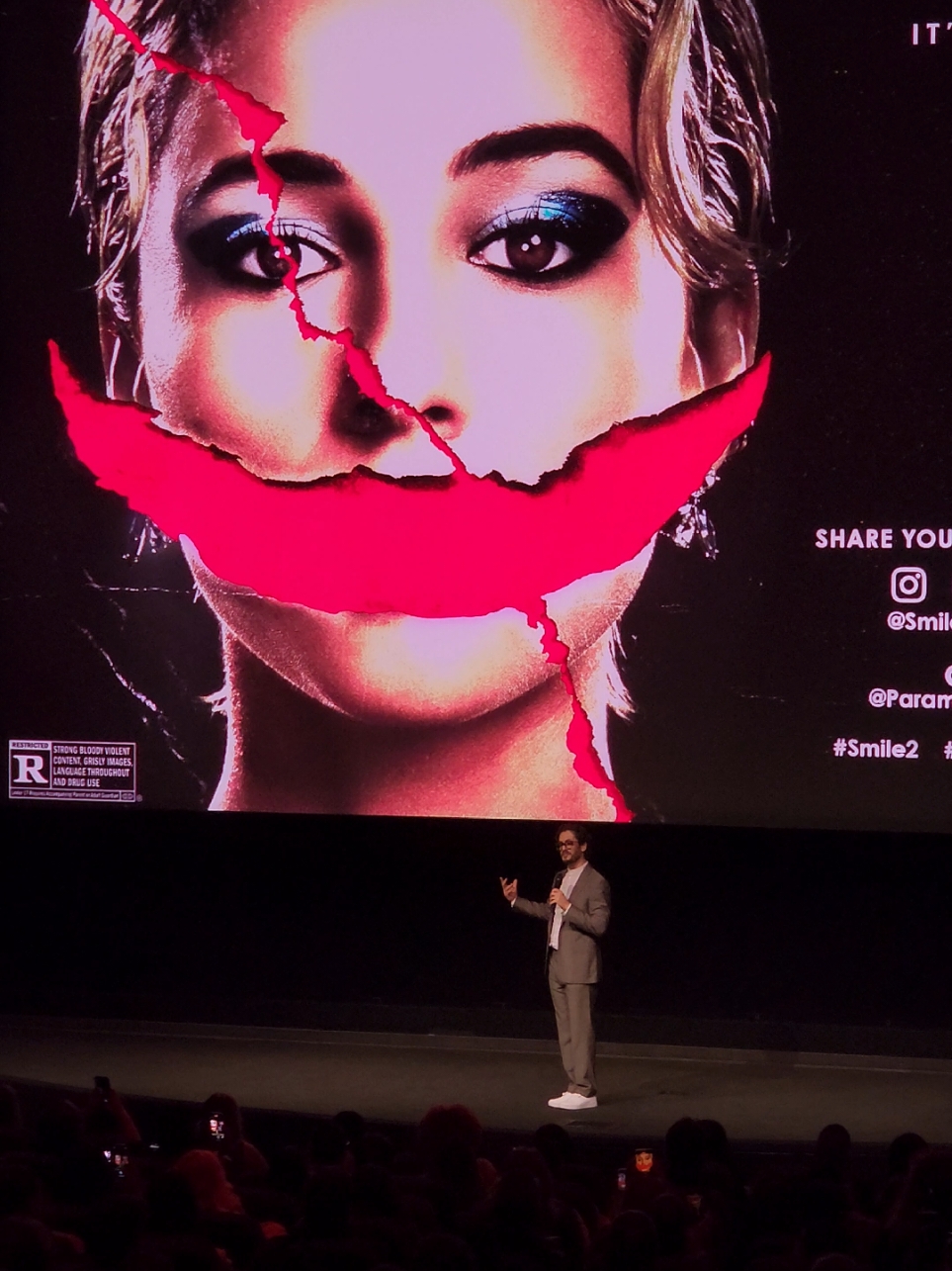 Writer / Director Parker Finn introduces Smile 2 at LA Premiere! #Smile2 #SmileMovie @SmileMovie 
