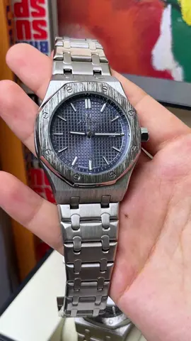 🕰️ Men's watches are not just a guide to time; they are a symbol of style! ✨ #FashionGuru 👔#ClassicDesign 🖤#WorkEssentials 💼#SportyStyle 🏋️‍♂️#silvermelody#TikTokShopBackToSchool