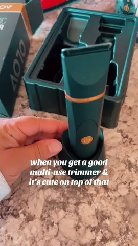 Big win when its a good product & cute! Snag yours today 😍 hairdresser approved #olov #olovhairtrimmer #trimmer #men #hair #hairstylist #fyp 