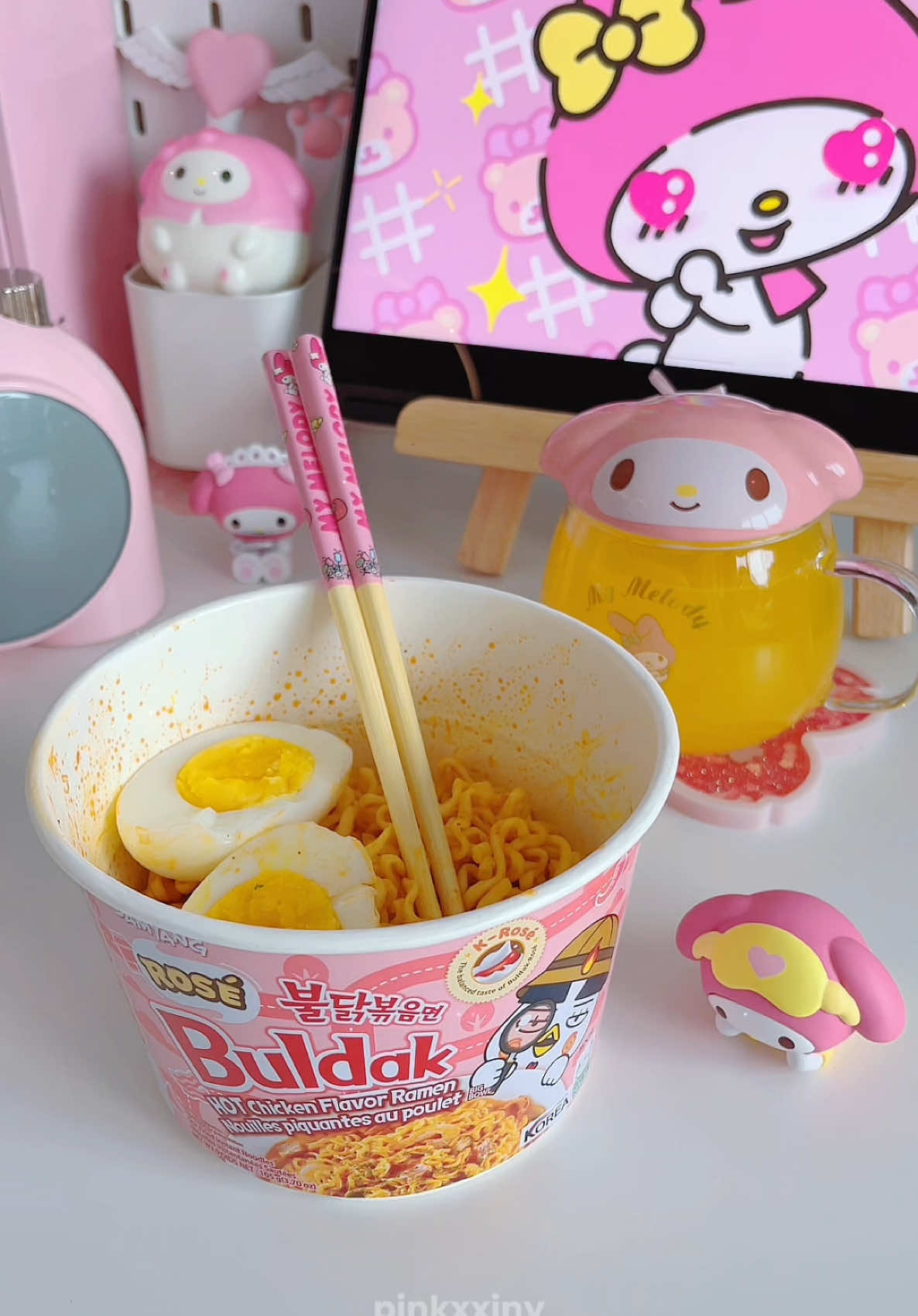 ౨ৎ⋆˚｡🍜🥢★ ⟡˙⋆ #kawaii #kawaiiaesthetic #kawaiiasmr #kawaiifood #cutefood #asmr #pink #mymelody #sanrio #samyang #samyangnoodles #buldak #ramen #pinkaesthetic 