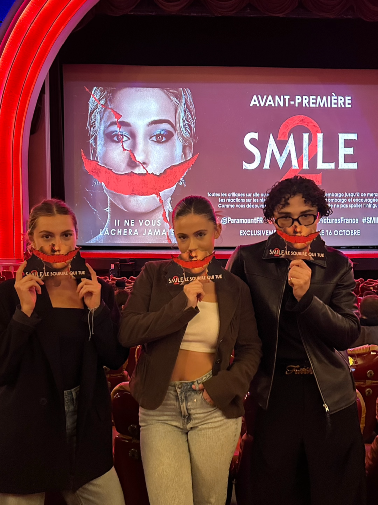 La malédiction se répand petit à petit... #Smile2 au cinéma demain.