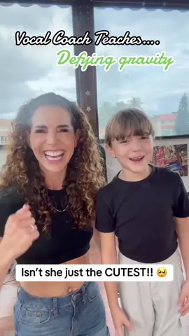I meannnnnn 🤩 @zeyafamilyaccount #singing #singinglessons #belting #vocals #fyp #defyinggravity #theatrekid 