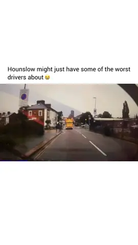How can you pull out like that goddamn #UB1UB2 #London #Hounslow 