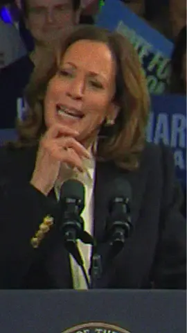 Trump's scared 😂 #kamalaharris #timwalz #kamalaharris2024 #harriswalz #harriswalz2024 #nextpresident #Fyp #democrat #presidentialelection #voteblue