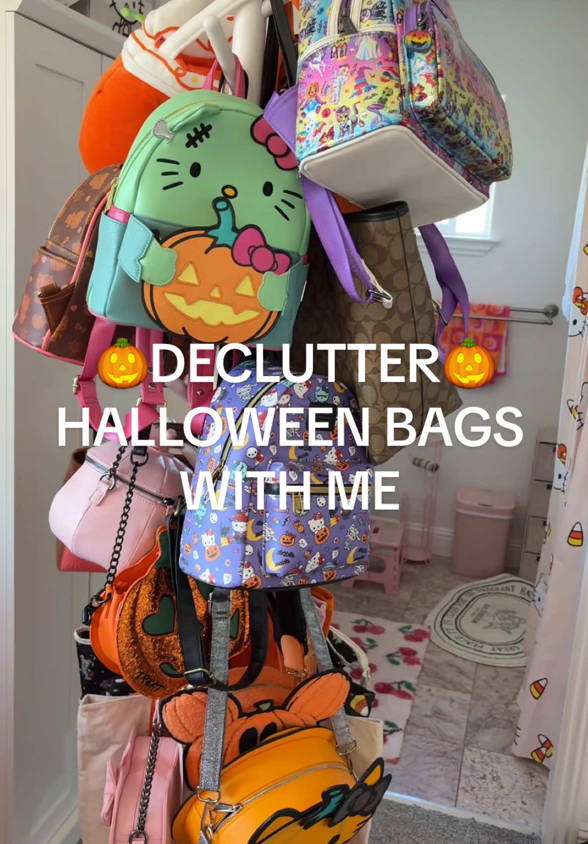 O love the Fall and pumpkins and candy so of course my collection of Halloween/Fall bags is going to be 11/10 🎃 #decluttering #declutterwithme #pumpkinbag #loungeflycollector #declutteryourlife @Loungefly @Coach @Stoney Clover Lane @Betsey Johnson 