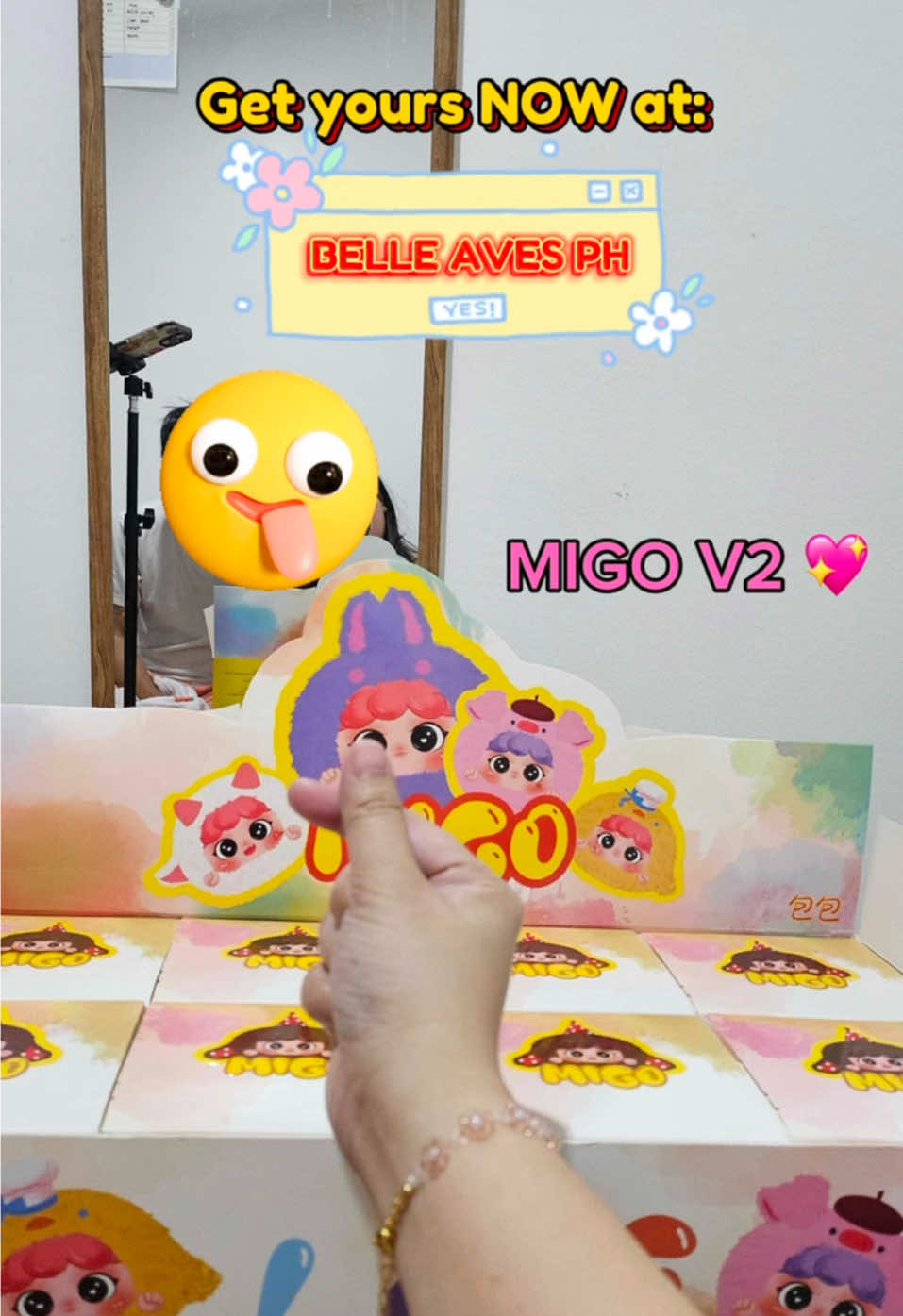 Belles! Super cute ng Migo! 😭 at meron na rin zipper etong version natin.  💖 scented 💖 opened box - can choose design 💖 unsealed > resealed upon shipping Please follow my FB Page: Belle Aves PH 🛎️ ✨ ORIGINAL THAILAND IMPORT BAG PENDANT✨ ON HAND. ON HAND. ON HAND.  #bagpendant #belleavesph #migo #migov2 #fyp #foryou #foryoupage #viral #trending 