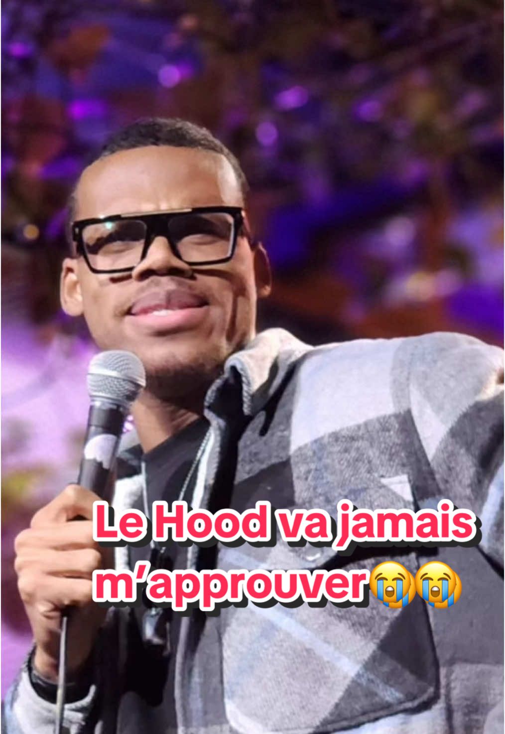 LE HOOD VA JAMAIS M’APPROUVER 😭😭 #humoriste #montréal #standup #pourtoi #514tiktok #quebectiktok #fyp #quebec  J’ai eu du fun à la soirée d’humour @boldocketsesami.e.s 🔥🔥  Chaque Lundi soir 8h venez en clique vous marrez au @chezernest.plaza 👍🏾 