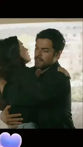 Que pensáis chicas de esta escena?#gokberkyildirim #zeyhal #ruzgarlitepe #fyp #foryou #parati 