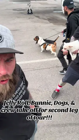 Take Off time baby!!!! #LFG #Jellyroll #Bunnie #BusDog #Tour #BeautifullyBroken #Jet #Love #fyp 