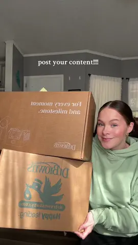 how is this real life?! thank you so much @Dr. Brown's 🩵 #firsttimemom #momlife #sahm #postyourcontent #contentcreator #prpackage #ugccreator 