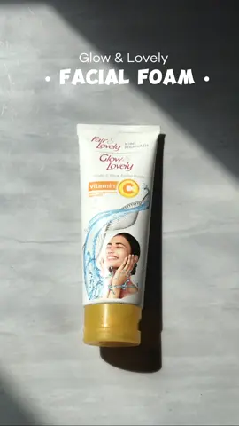 Super lembut di muka🥰🥰 klik keranjang kuning yuuk✨  #fairandlovelyvitaminc #fypシ #fypシ゚viral #affiliatemarketing #affiliatetiktok 