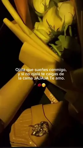 Etiqueta a esa persona que quieres que se caiga de la cama #foryou #fyp 