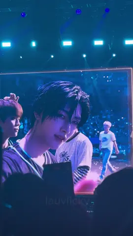 i cannot just gatekeep this video so here u go… #shimkongz #ricky #gyuvin #kimgyuvin #zb1ricky #zb1gyuvin #shenquanrui #gyubrick #zerobaseone #zb1 #kpop #fyp #timelessworld #zb1inmnl #zb1inmanila #manila #zb1concert #concert #bigscreen #kpopfyp #foryou #foryoupage 