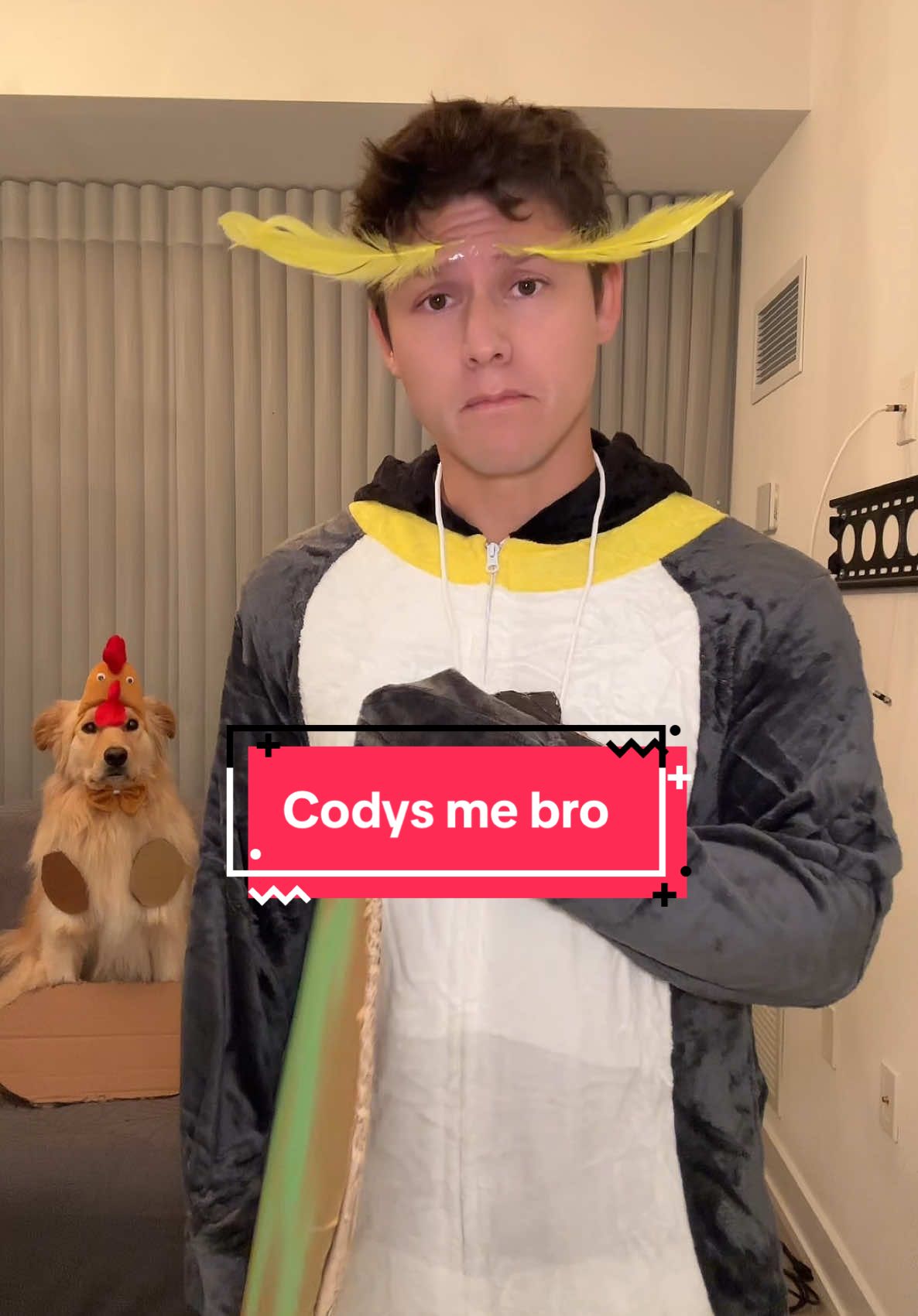 Cody’s me bro..😔🤘🏄‍♂️Simba nailed the role of Chicken Joe🐶🐔#surfsup #halloween #codymaverick #halloweencostume #costume 