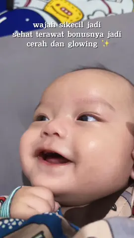 Membalas @Mama&Kenzie🩵 Akhirnya nemu face cream yang cocok dan bagus buat anak🤍  @Moell  #moell #moellskincarebaby #facecreambaby #skincarebayi #bayigemoy #bayigemes #masyaallahtabarakkallah #fyp 