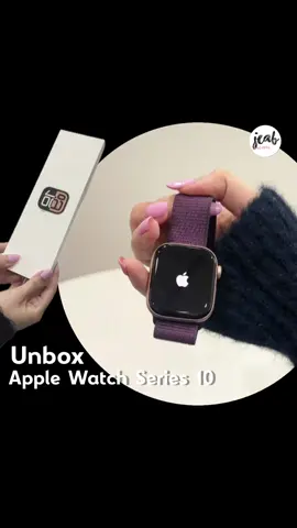 Unbox! Apple Watch Series 10 สี Rose Gold ขนาด 42 mm. รุ่นใหม่จอบางเฉียบ! ขนาดหน้าจอใหญ่ขึ้น 🤩🥹😍✨ รอติดตามรีวิวต่อได้เลย!!  #apple #applewatch #applewatchseries10unboxing #applewatchseries10 #tiktokป้ายยา #jeabdotcom #watchos11 #รีวิวapplewatch 