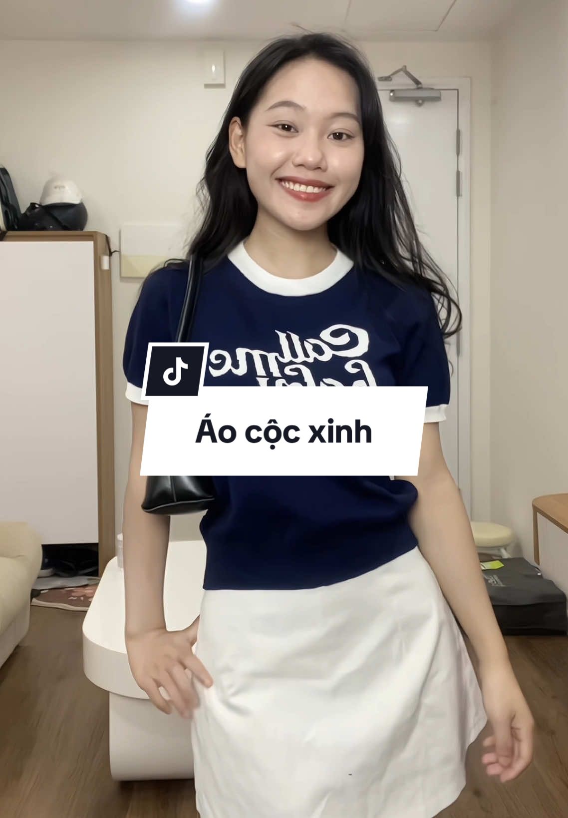 Áo cộc xinh mặc mùa thu này là hết xảy lun 🫶🏻🍂 #aococformnho #babytee #aococnu #aococxinh #aococlentam #duongailinh 