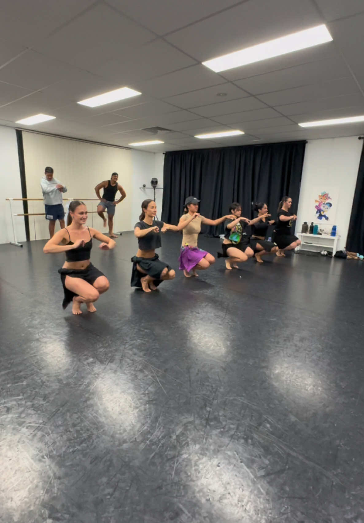 Drills & more drilllllls 💃  🖤 Paiti_Entertainment 💃 Orana Dance Group #brisbaneentertainment  #goldcoastentertainment  #corporateentertainment  #polynesianentertainment 