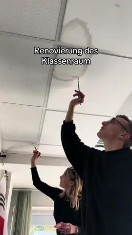 #erzieher #erzieherausbildung #Klassenraum #Schulzimmer #LernenImKlassenraum #Bildung #Lehrer #Schüler #Schulalltag #Unterricht #Klassenmanagement #Schulraum #Lernumgebung #KreativesLernen #Schulprojekt #Teamarbeit #Schulklasse #Bildungsraum #Lernmaterialien #Klassenaktivitäten #Pädagogik #Schulmöbel #Raumgestaltung #Schulgestaltung #InteraktiveTafel #Lernspiele #Gruppenarbeit #Schulorganisation #Lernstrategien #Wissensaustausch #Schulentwicklung #MotiviertesLernen #Klassenzimmerideen #Schülerengagement #Bildungsinnovation #Hausaufgaben #Lehrmethoden #Lernziele #Schulzeit #Lernraum #DigitaleBildung #Lehrmittel #Klassenzimmergestaltung #KreativesUnterrichten #SchülerzentriertesLernen #Förderunterricht #Lerntechniken #Schulmöbel #Unterrichtsgestaltung #Klassenregeln #LernumgebungGestalten #Schülerfeedback #MotivationImUnterricht #KooperativesLernen #Schulprojekte #Lernförderung #Schüleraktivierung #Zusammenarbeit #Schulkonzept #KlassenzimmerManagement #PädagogischeMethoden #Lehrerleben #SchulalltagGestalten #Lernpläne #Schulcoaching #KreativitätImUnterricht #Schülerstimmen #Lernerfolg #SchulzeitGestalten #Lehrkräfte #Schulteam #KlassenraumDesign #Schulaktivitäten #Lernstationen #Schulkonzepte #SchülerPartizipation #LehrenUndLernen #MotivationImLernen #Schulveranstaltungen #LernräumeGestalten #Schulideen #KlassenzimmerManagement #LernumgebungOptimieren #Schülerkommunikation #Lernmethoden #Schulstruktur #KlassenzimmerKultur #KreativesLernenFördern #Bildungsqualität #Lernklima #Schulpartnerschaften #PädagogischePraxis #Schultransformation #KlassenraumAtmosphäre #Lernbegeisterung #Lehrertipps #Schülerleistungen #KlassenraumTechnologie #SchulprojekteUmsetzen #Lerninhalte #PädagogischeAnsätze #KlassenraumInspiration #Lernfreude #Schulinteraktion #KlassenzimmerVeränderung #Bildungsräume #Schulpsychologie #LernförderndeUmgebung #SchülerengagementFördern #LehrerSchülerBeziehung #KlassenzimmerEnergie #SchulzeitGestaltung #LernzieleErreichen #SchulalltagTipps #KlassenzimmerTechnik #Lernatmosphäre #SchulideenTeilen #PädagogischeZiele #Schülerentwicklung #KreativesUnterrichtenGestalten #KlassenraumStrategien #LernstrategienFördern #Schulklima #LehrmethodenEntwickeln #Klassenzimmeranpassungen #LernförderungGestalten #SchulprojektePlanen #SchülerzentrierterUnterricht #KlassenzimmerErlebnis #Lernkonzepte #SchulalltagLernen #KlassenzimmerGestaltungsideen #PädagogikInDerPraxis #Schülermotivation #Lernkultur #SchulzeitOptimieren #KlassenzimmerErfolg #Lerninsel #SchulkonzepteUmsetzen #Lehreraustausch #KreativesLernenImKlassenraum #KlassenraumGestaltungsideen #Lernmotivation #SchulprojekteFördern #KlassenzimmerErfahrungen #SchülerfeedbackEinholen #Lernkompetenz #SchulalltagOptimieren #KlassenraumEinrichtung #PädagogischeEntwicklung #LernumgebungSchaffen #Schülerbeteiligung #KlassenzimmerInspiration #SchulprojekteEntwickeln #LehrerSchülerInteraktion #LernmethodenVielfalt #SchulzeitGestalten #KlassenzimmerZukunft #LernumgebungInnovativ #SchulalltagGestalten #KreativesLernenErleben #KlassenraumErfolg #LernstrategienUmsetzen #SchulprojekteErfolgreich #SchülerzentrierteBildung #KlassenzimmerOptimierung #LernraumInspiration #SchulzeitGestaltungsideen #PädagogischeForschung #SchülerengagementSteigern #KreativeUnterrichtsmethoden #KlassenraumErlebniswelten #LernförderungStrategien #SchulalltagPlanen #KlassenzimmerVision #LernraumGestaltungsideen #SchülerfeedbackNutzen #PädagogischeInnovation #SchulprojekteIdeen #KlassenzimmerGestalten #LernatmosphäreSchaffen #SchülerzentrierteMethoden #KreativitätImKlassenraum #KlassenraumEntwicklung #LernstrategienEntwickeln #SchulalltagVerbessern #KlassenraumMitgestaltung #LernenMitSpaß #SchulprojekteInDerPraxis #LernumgebungVerbessern #SchülerengagementStrategien #KlassenzimmerErfahrungenTeilen #PädagogischeLeitlinien #SchulzeitGestaltungsideen #KreativesLernenImUnterricht #KlassenraumGestaltung #LernkulturFördern #SchülerfeedbackEinbeziehen #KlassenzimmerEntwickeln #LernstrategienVielfalt #SchulalltagGestalten #Klassenz